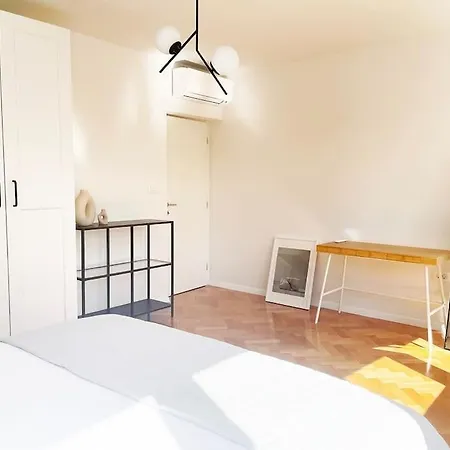 Apartamento New Lovre With Balcony