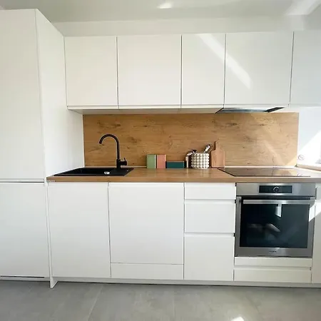 Apartman New Lovre With Balcony *